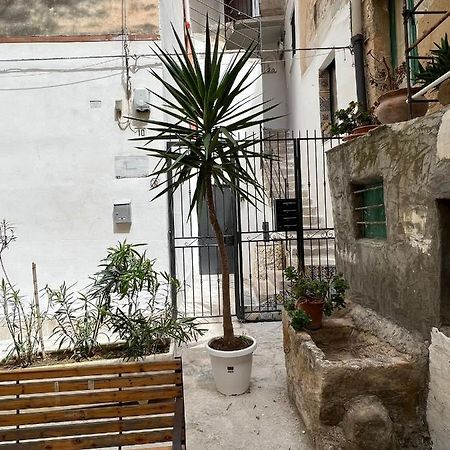 Casetta Ai Lavatoi Trapani Exterior photo